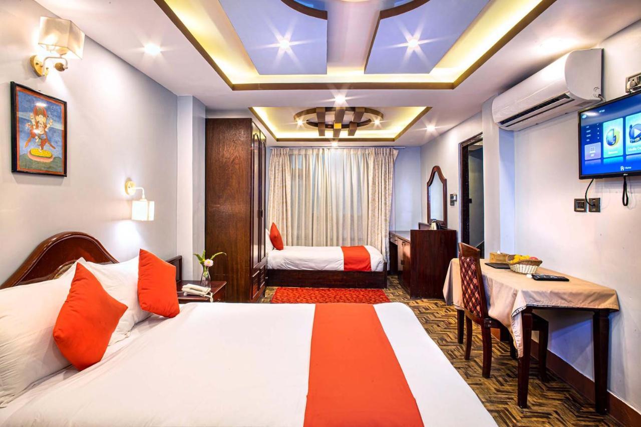 Hotel Bnb Mhepi Катманду Екстериор снимка