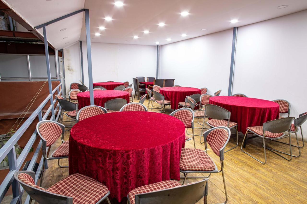 Hotel Bnb Mhepi Катманду Екстериор снимка